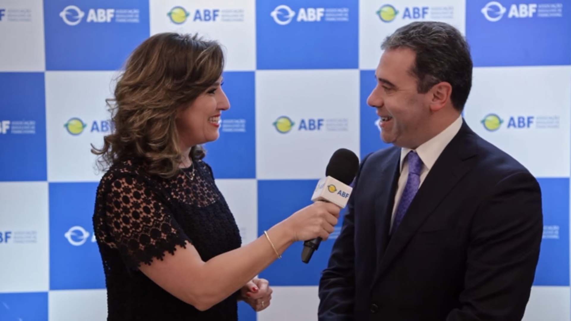 Artur Grynbaum, Presidente O Boticário, fala sobre o prêmio de Personalidade do Franchising.