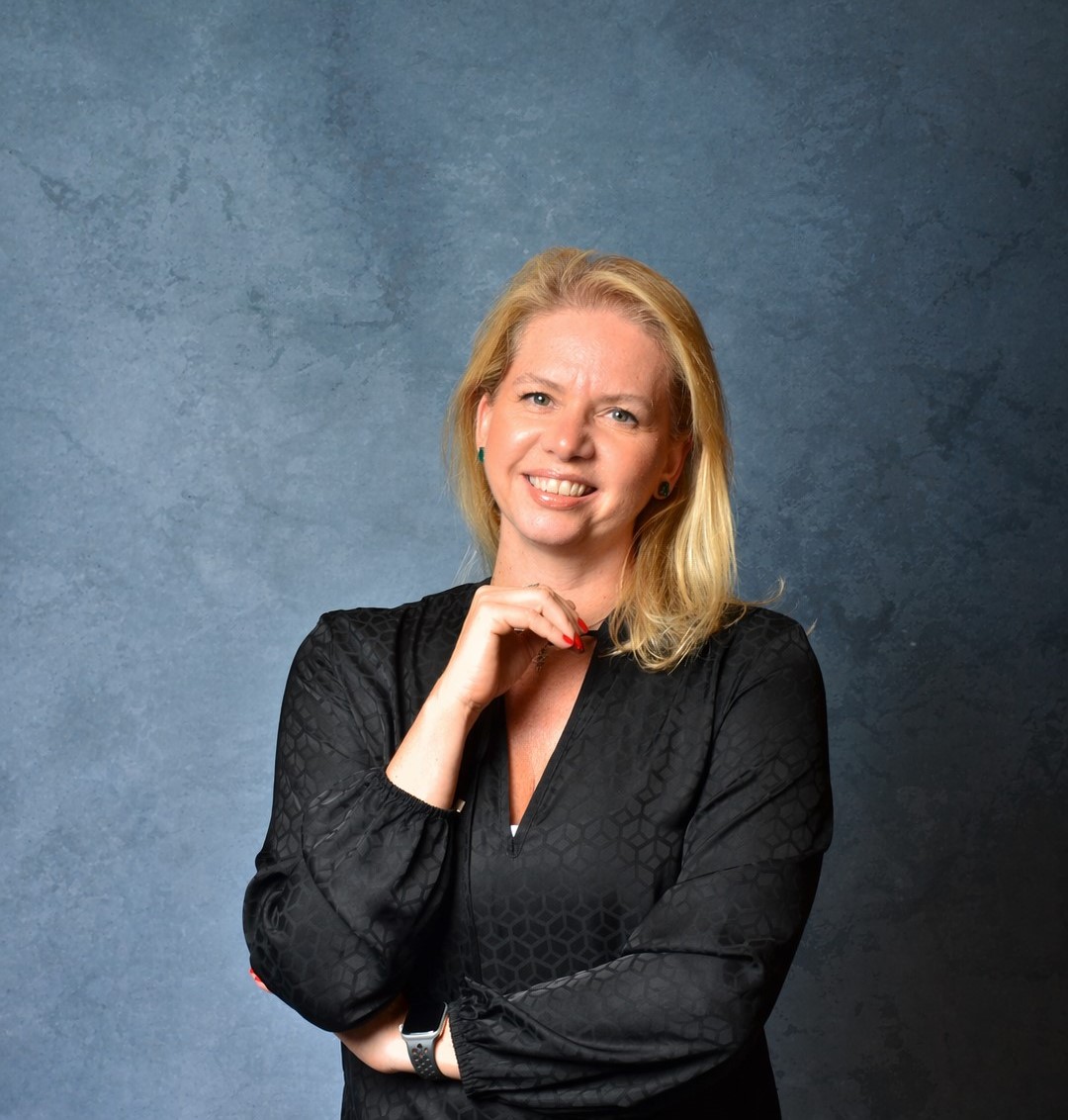 Sylvia SEF